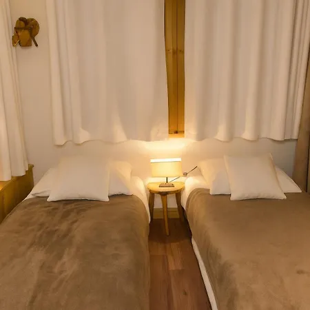 Appartement Au Pied Des Pistes Courchevel 1850 Bellecote